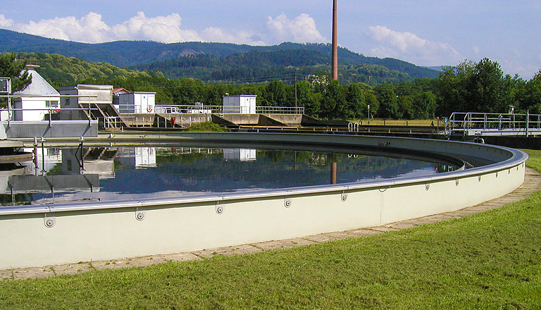 Krumme – Special construction for purification plants – Scraper tracks